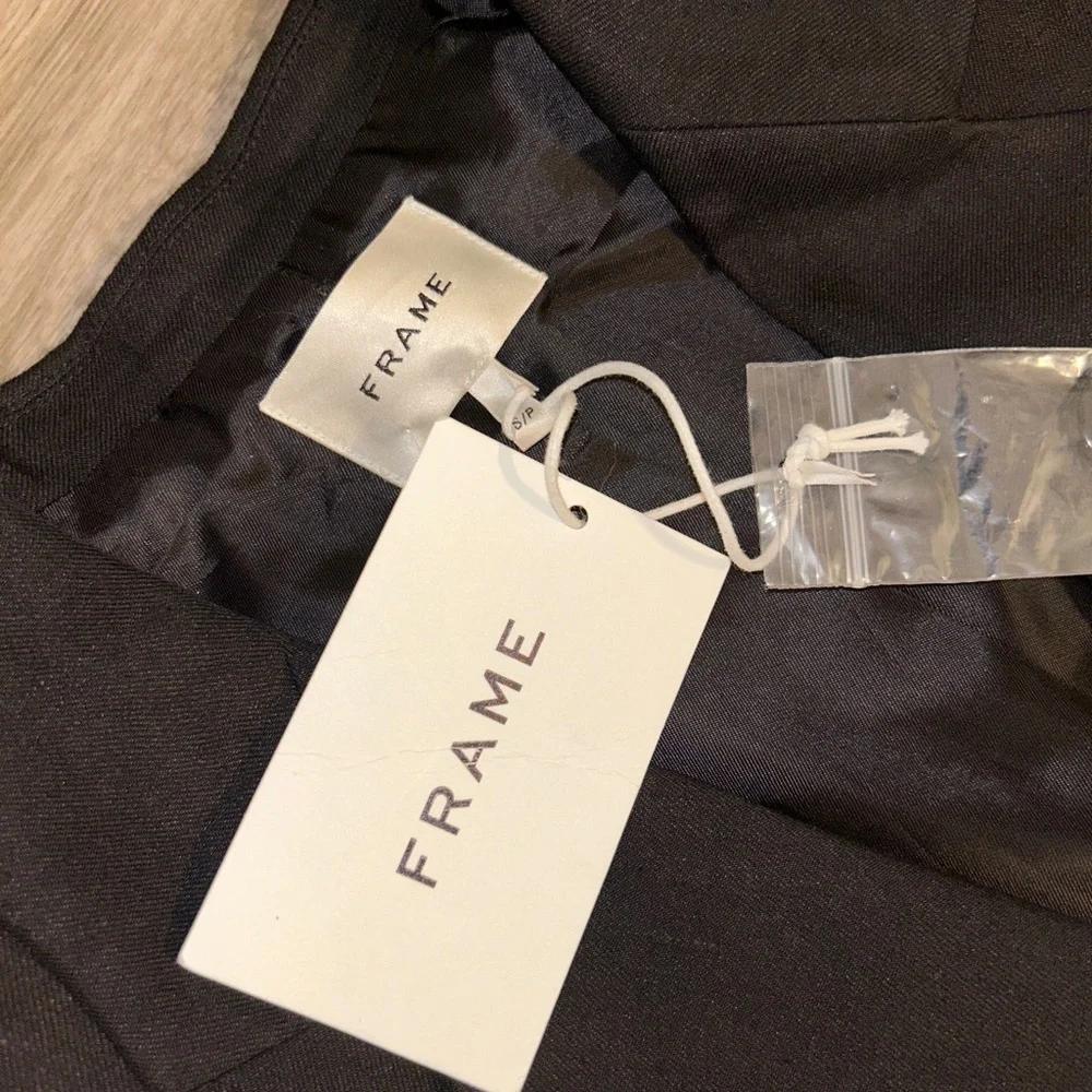 FRAME Oversized organic linen-blend vest - Picture 8 of 11